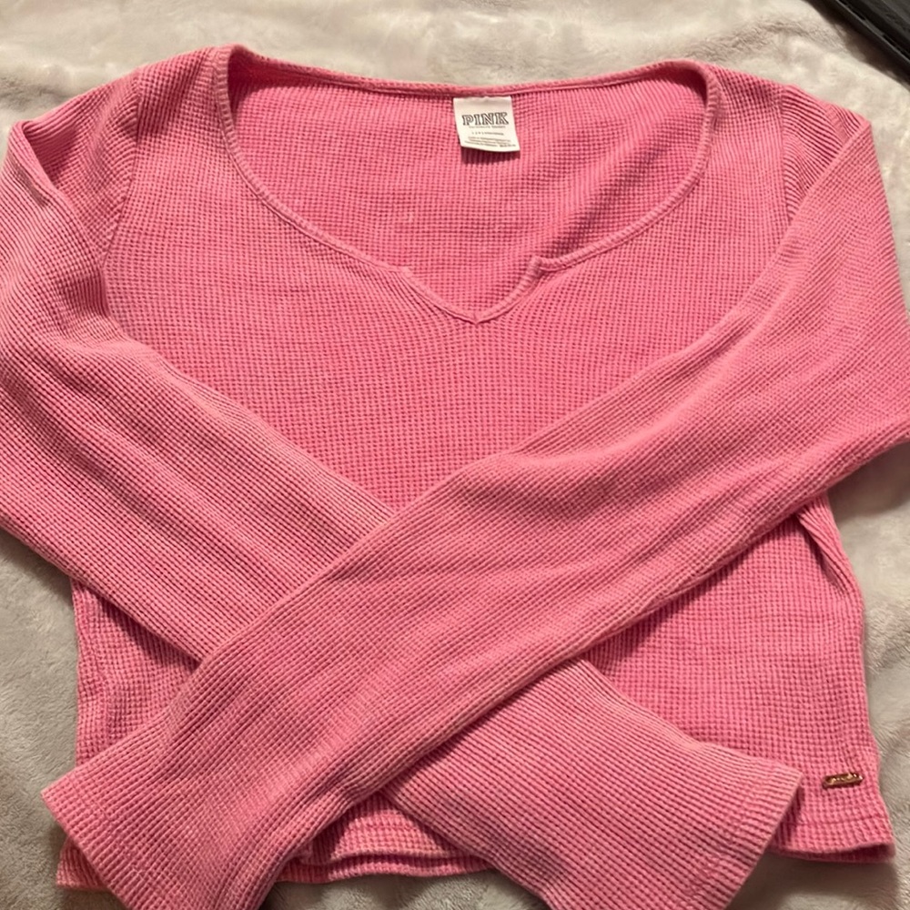 Tk big i’ve tried shrinking in dryer but it won’t doesn’t look good big(opinion)